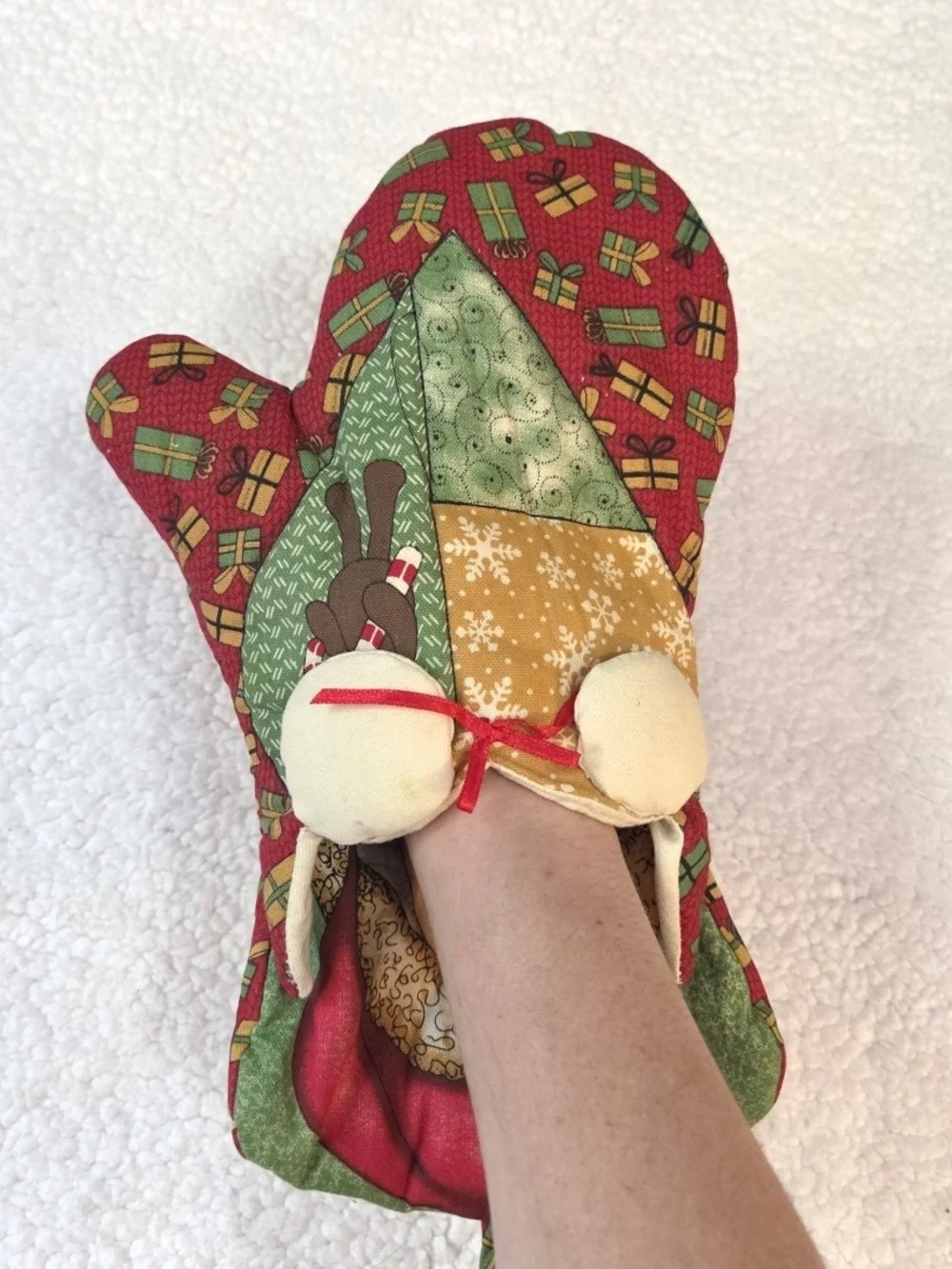Vintage Christmas Oven Mitt Hand Towel Set Santa Holiday 3D